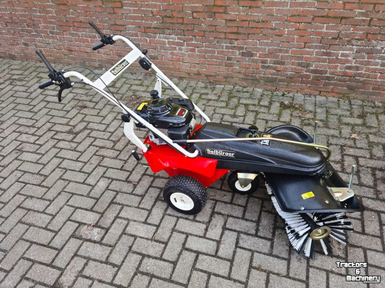 Sweeper Tielburger TK 3.8 professional