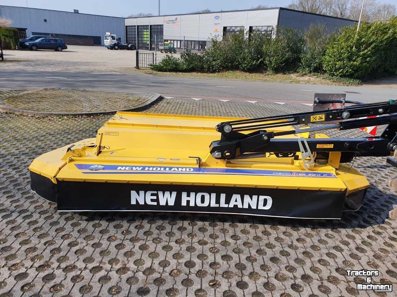 Mower New Holland Achtermaaier 320P