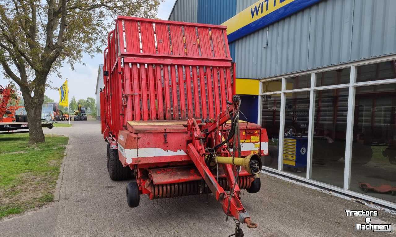 Self-loading wagon Pottinger Siloprofi III Opraapwagen