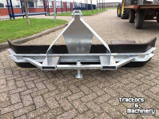 Rubber yard scraper Van Der Sluis Erfschuif Modderschuif Wegenschuif