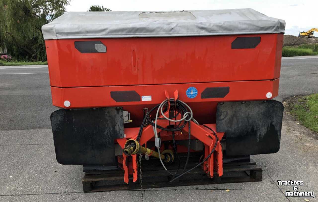 Fertilizer spreader Rauch Axis 30.1 W