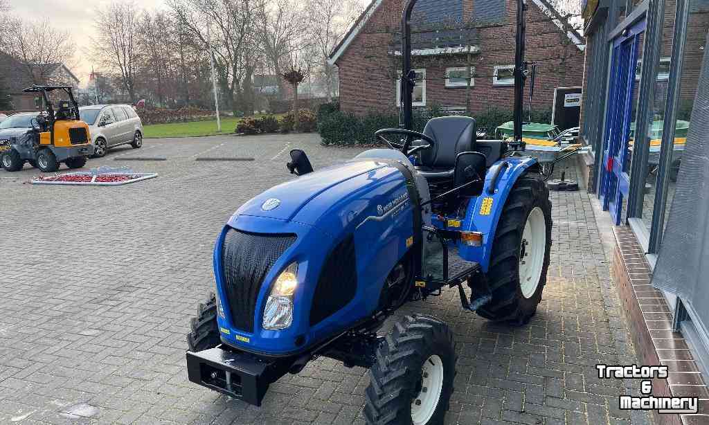 Horticultural Tractors New Holland Boomer 35 Compact Tractor