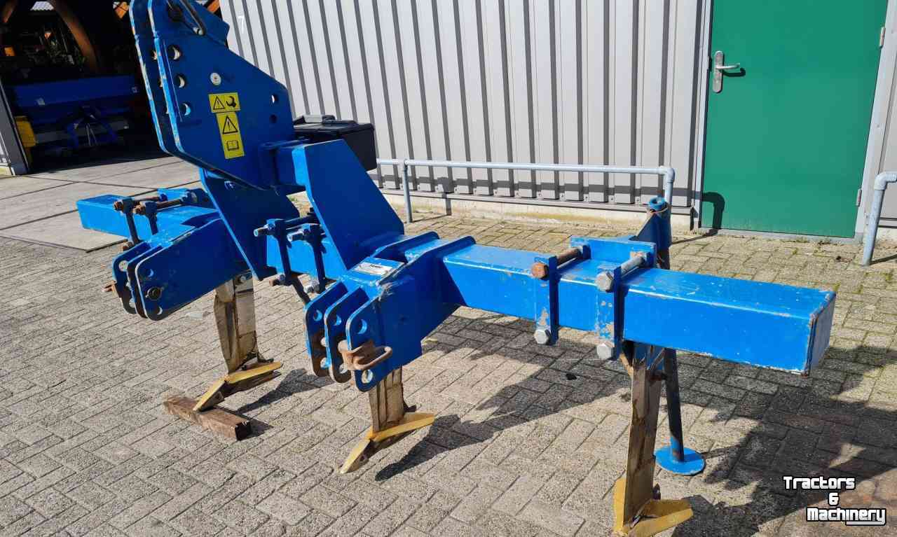 Deep subsoiler Rabe Woeler