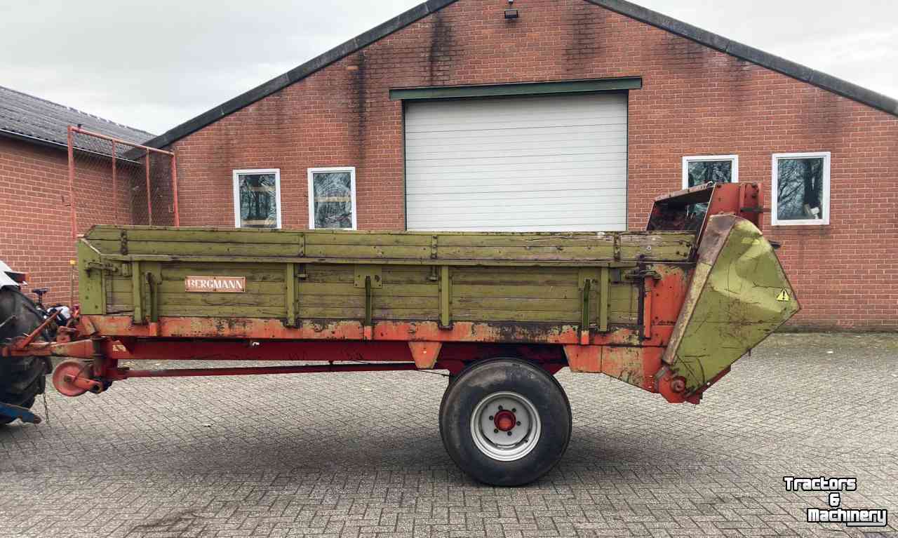 Manure spreader Bergmann SM92 Meststrooier