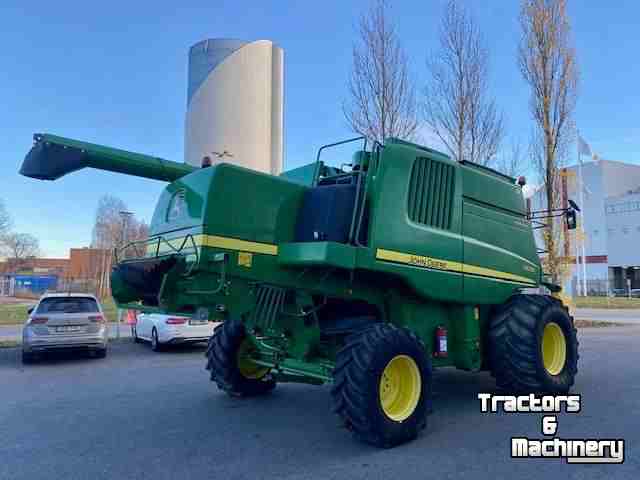 Combine John Deere T670 Hillmaster + 625R