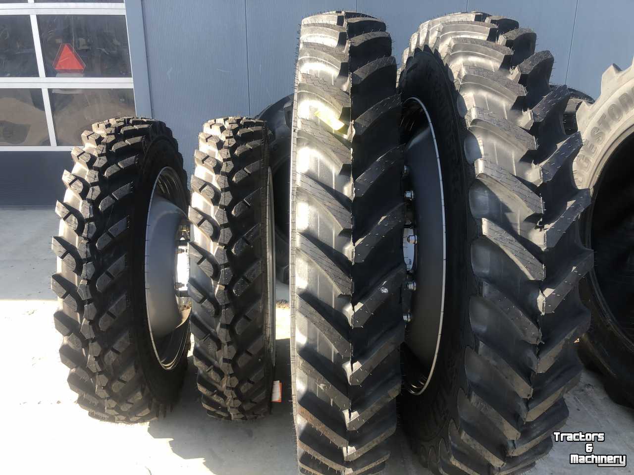 Wheels, Tyres, Rims & Dual spacers Alliance VF banden 11.2R36 en 320/105R46 onder maxxum en Newholland t6