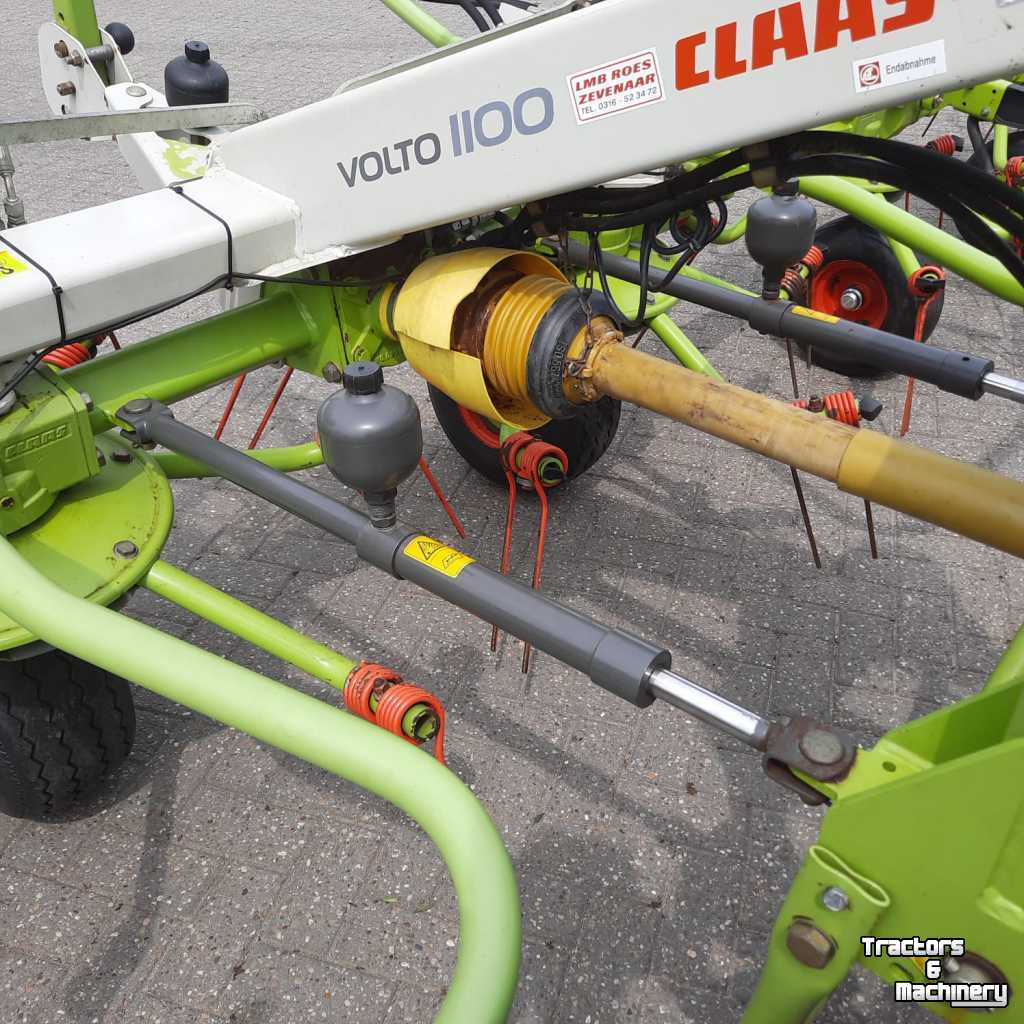 Tedder Claas Volto 1100 schudder