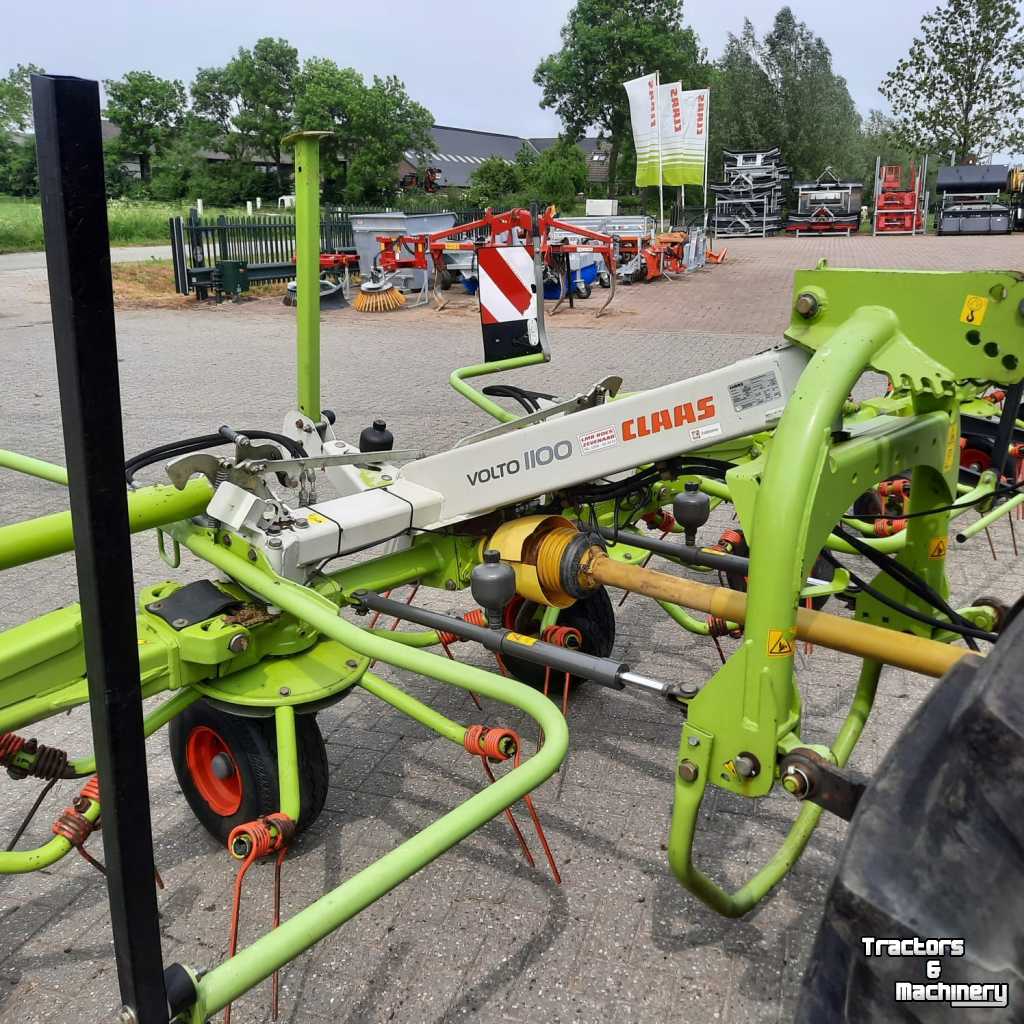 Tedder Claas Volto 1100 schudder