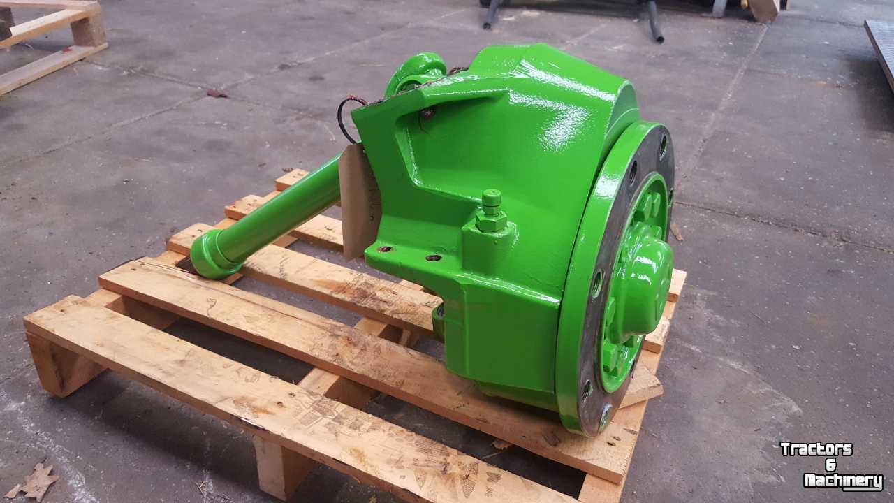 Diverse new spare-parts Merlo 26-6 t/m roto