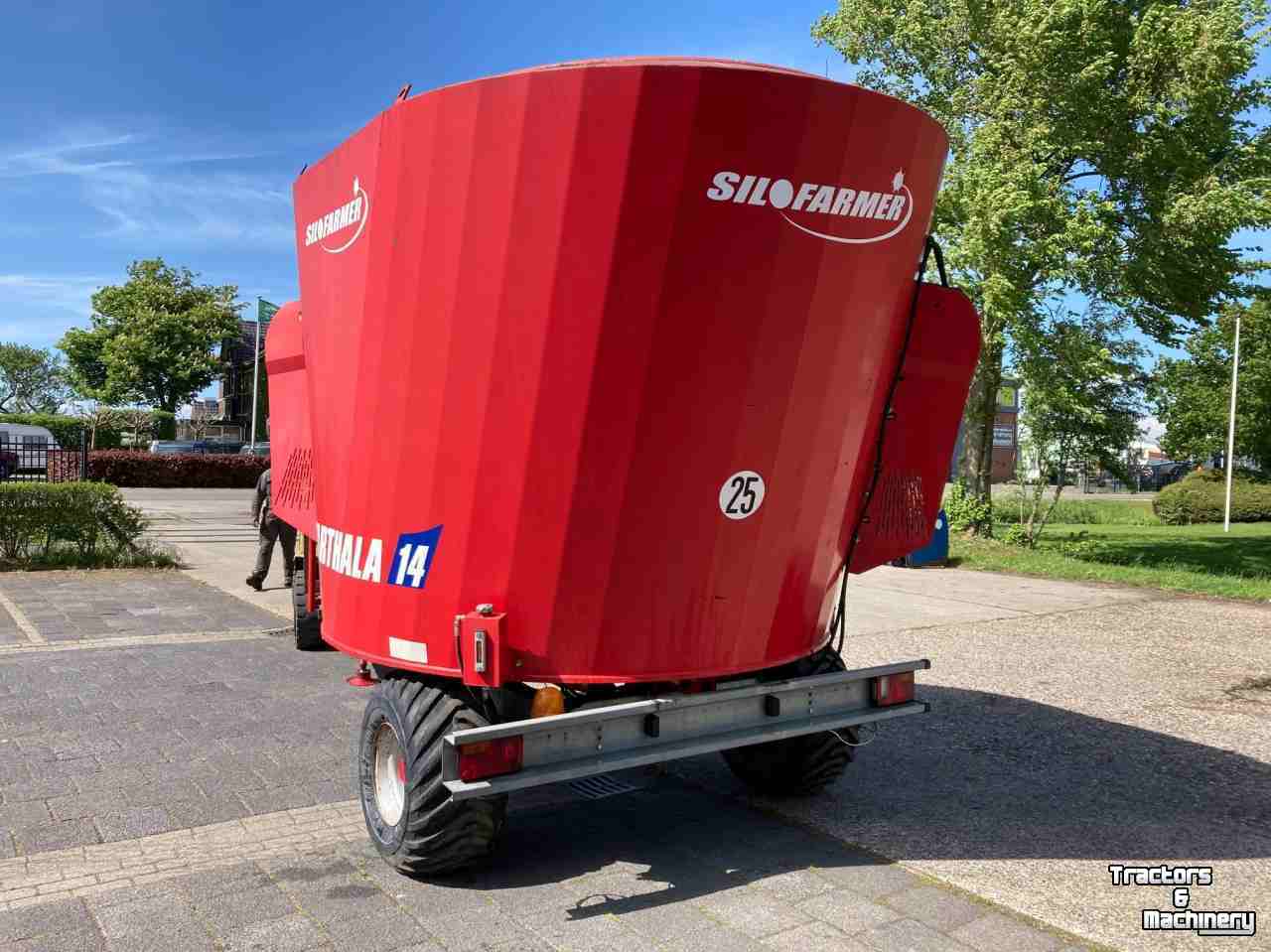 Vertical feed mixer Trioliet Silofarmer TM 114T