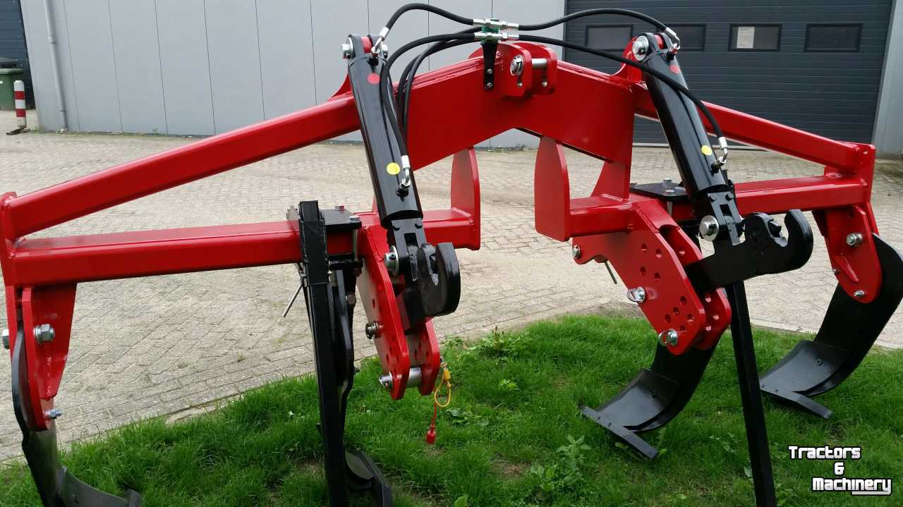 Deep subsoiler SMS Gecombi 300/6 voorzetwoeler