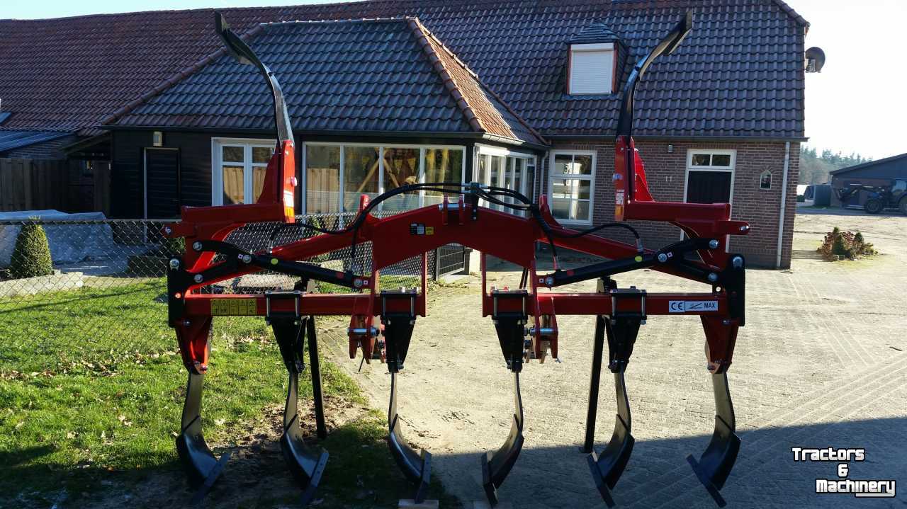 Deep subsoiler SMS Gecombi 300/6 voorzetwoeler