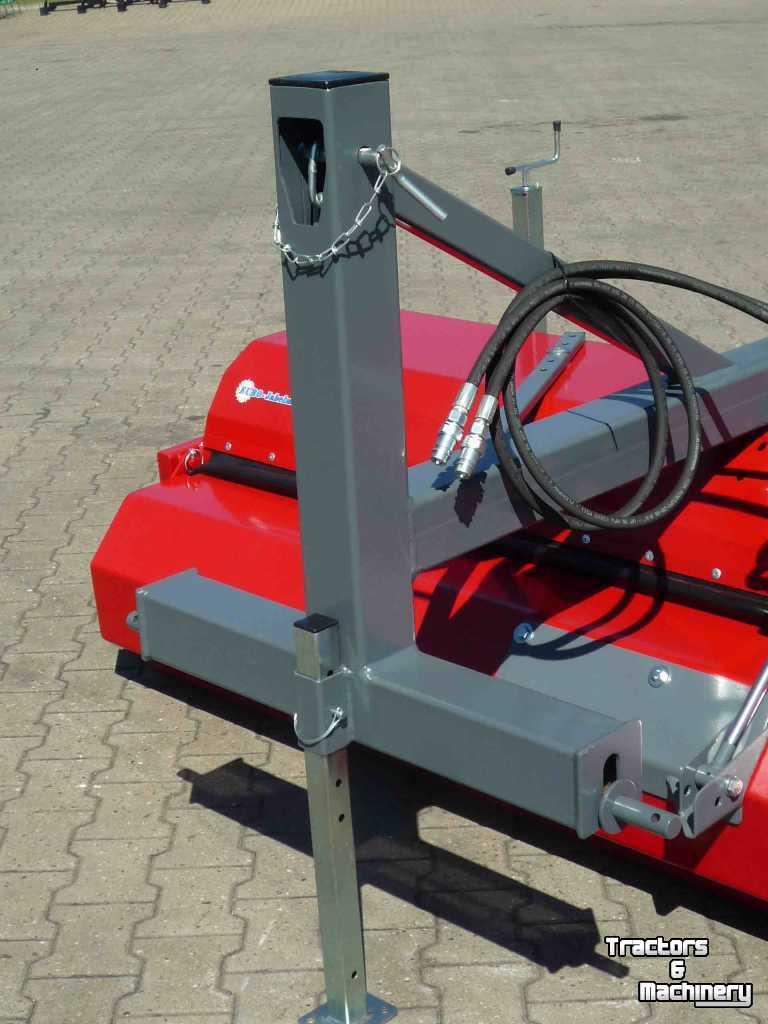 Sweeper EURO Jabelmann Veegmachines vor Trekker, Nieuwj