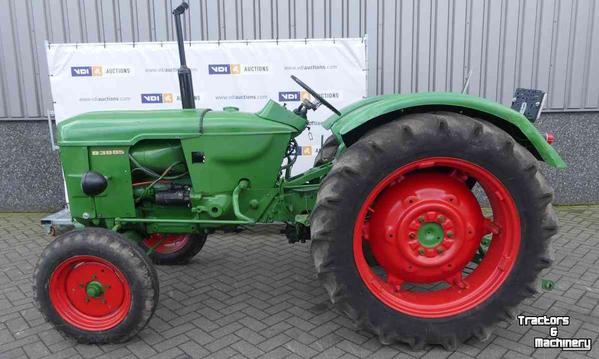 Oldtimers Deutz D3005 Tractor Oldtimer