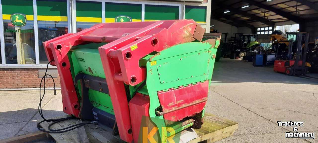 Silage grab-cutter VDW Voerbak Voeruitkuilbak