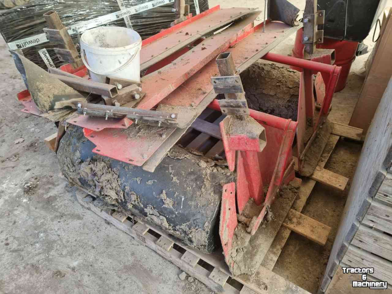 Potato harvester Dewulf Kwatro