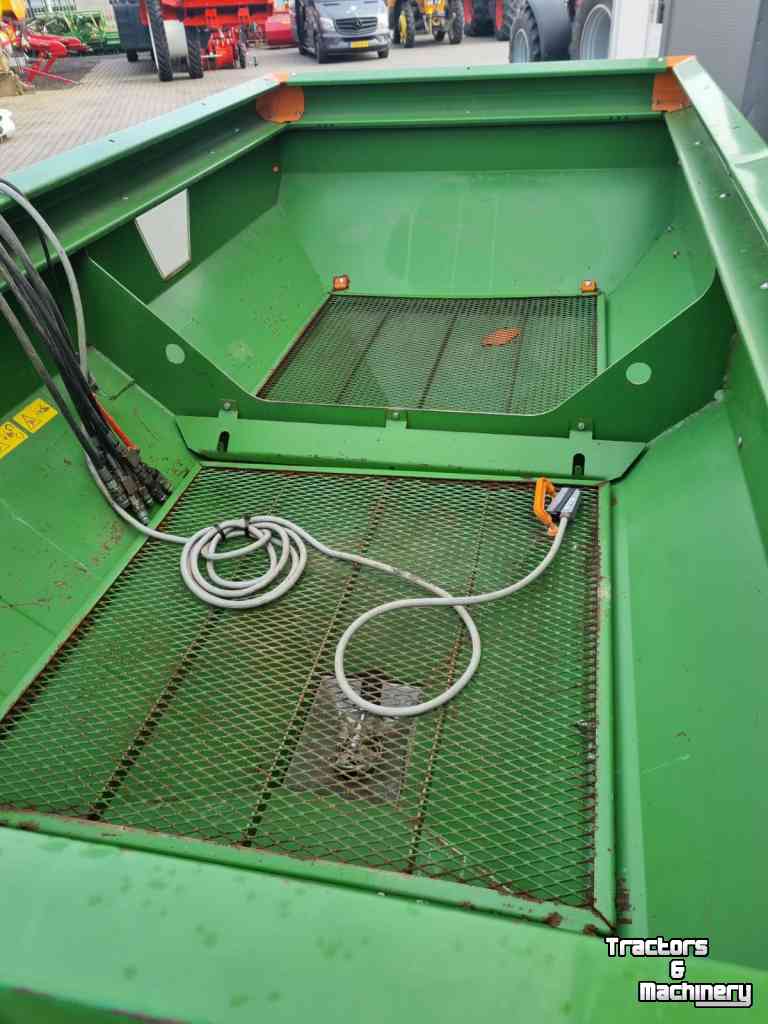 Fertilizer spreader Amazone ZA-M 2300 super Profis