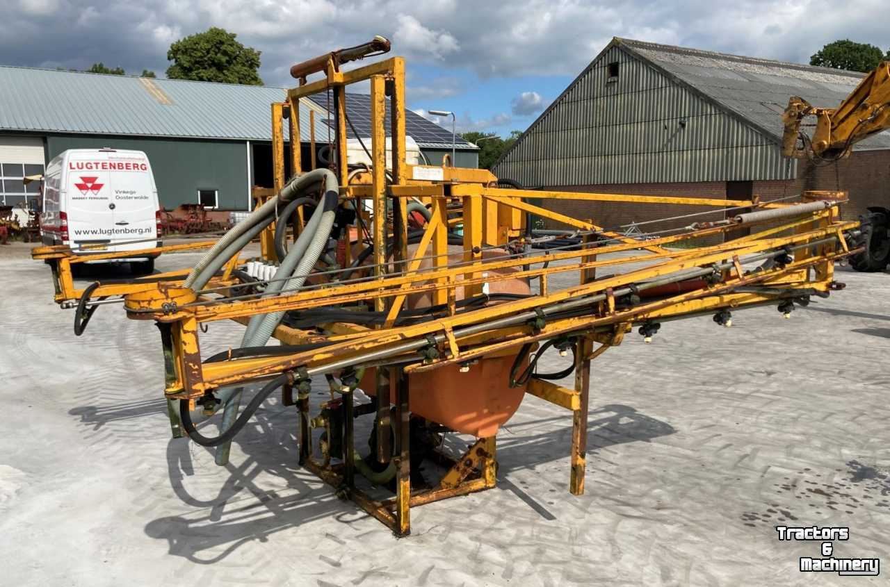 Fieldsprayer 3 points Cebeco Gedragen veldspuit. veldspuiten