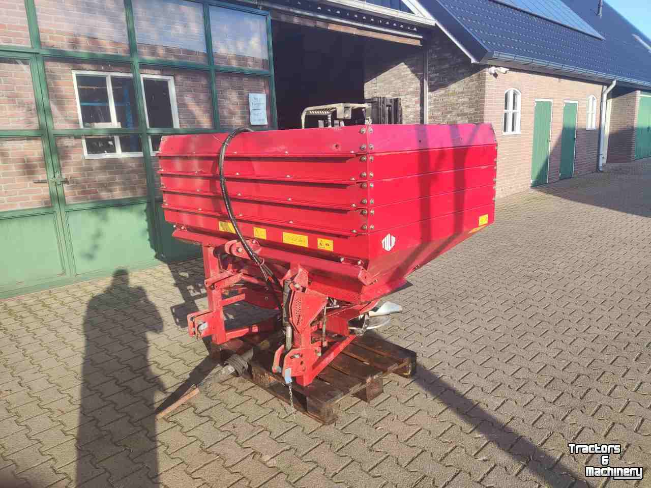 Fertilizer spreader Tulip Centerliner SE 3500