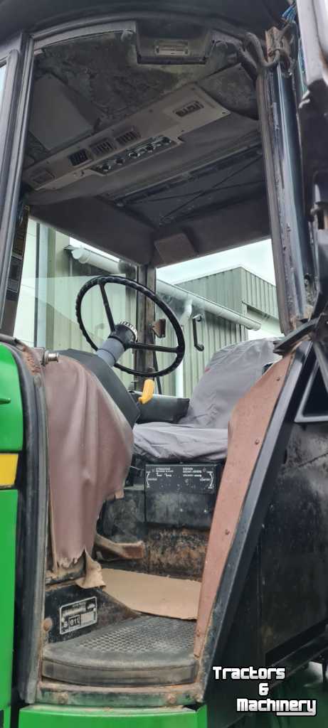 Tractors John Deere 4650 powershift