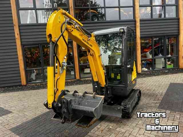 Mini-Excavator New Holland E18C