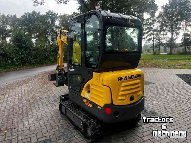 Mini-Excavator New Holland E18C