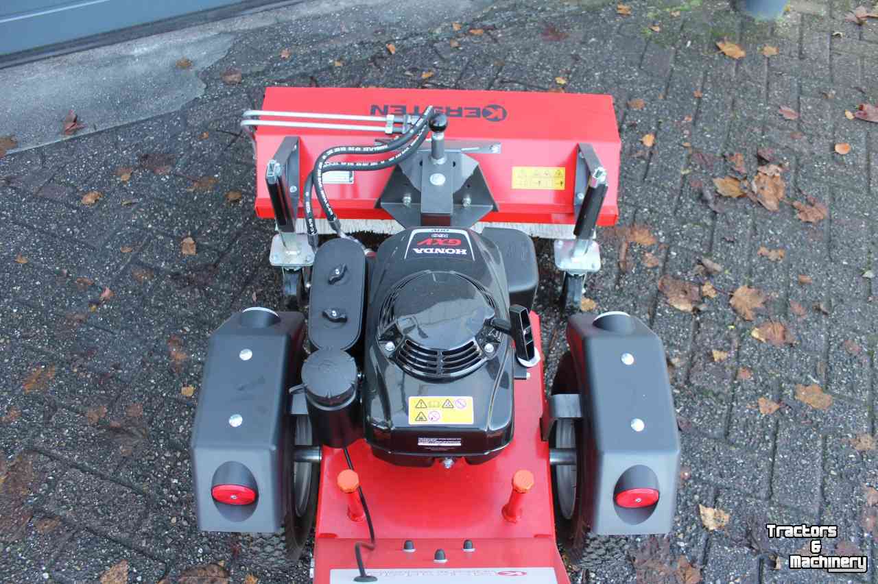 Sweeper Kersten K820 Pro werktuigdrager met bezem