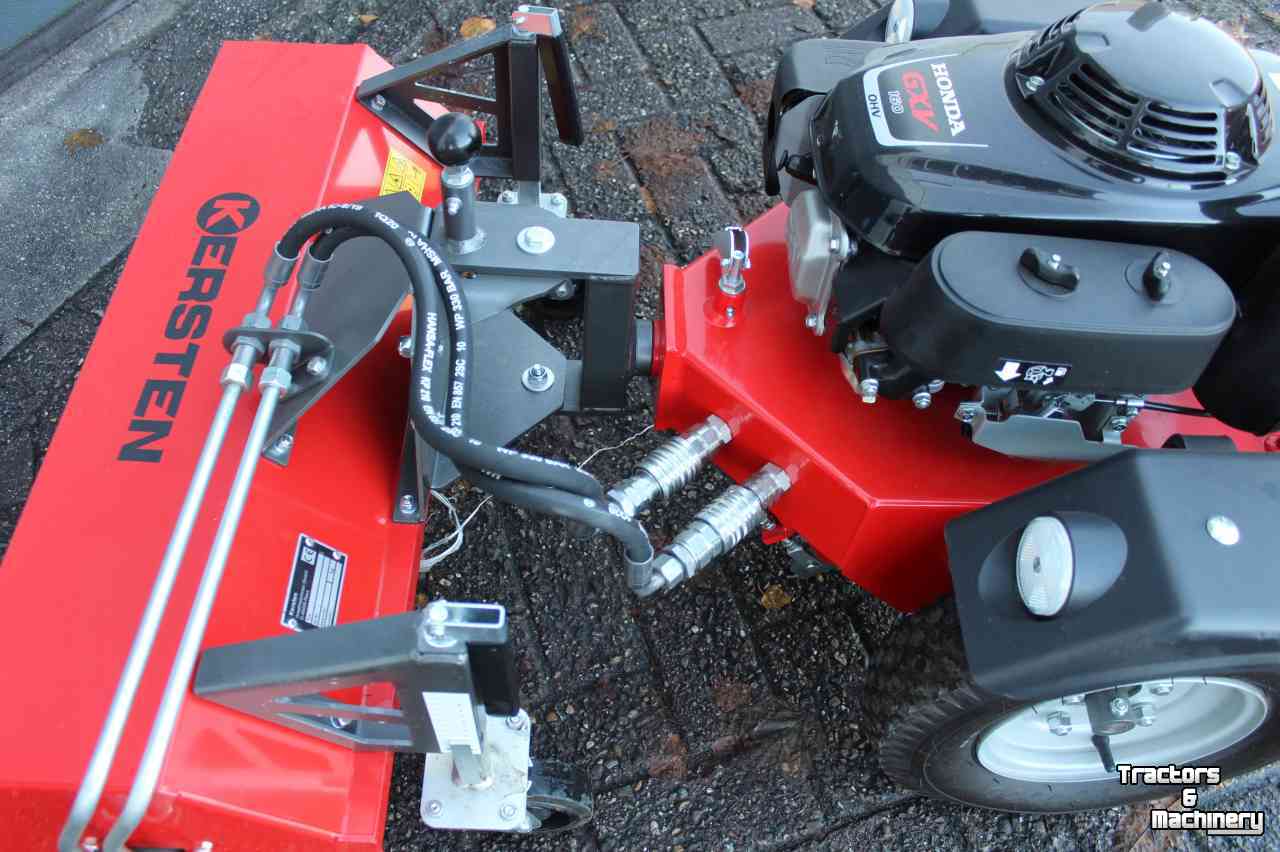 Sweeper Kersten K820 Pro werktuigdrager met bezem