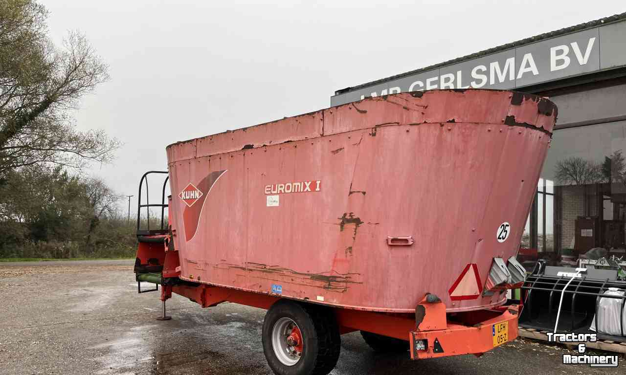 Vertical feed mixer Kuhn Euromix 2280