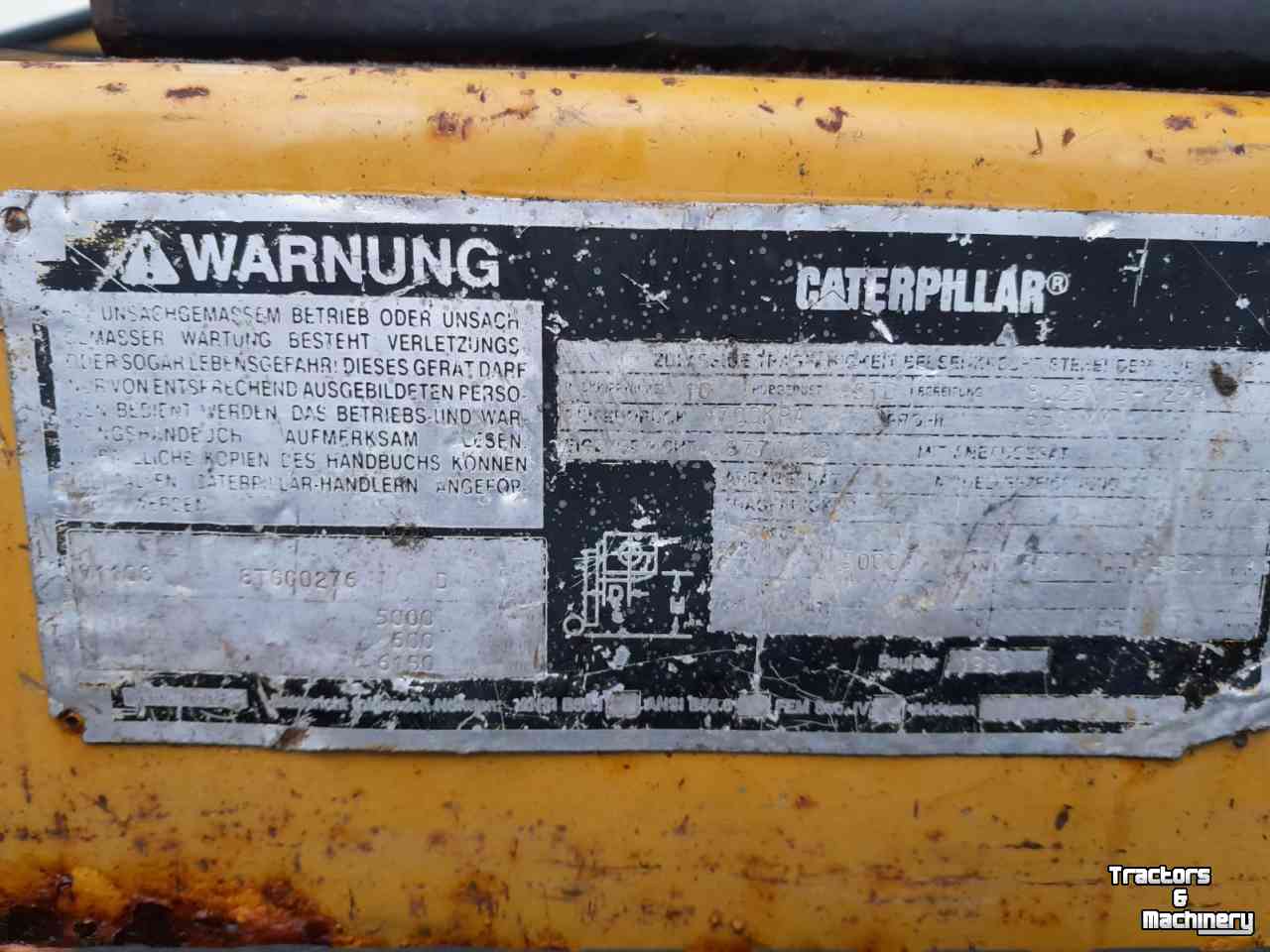 Forklift Caterpillar V110 5 ton hefvermogen