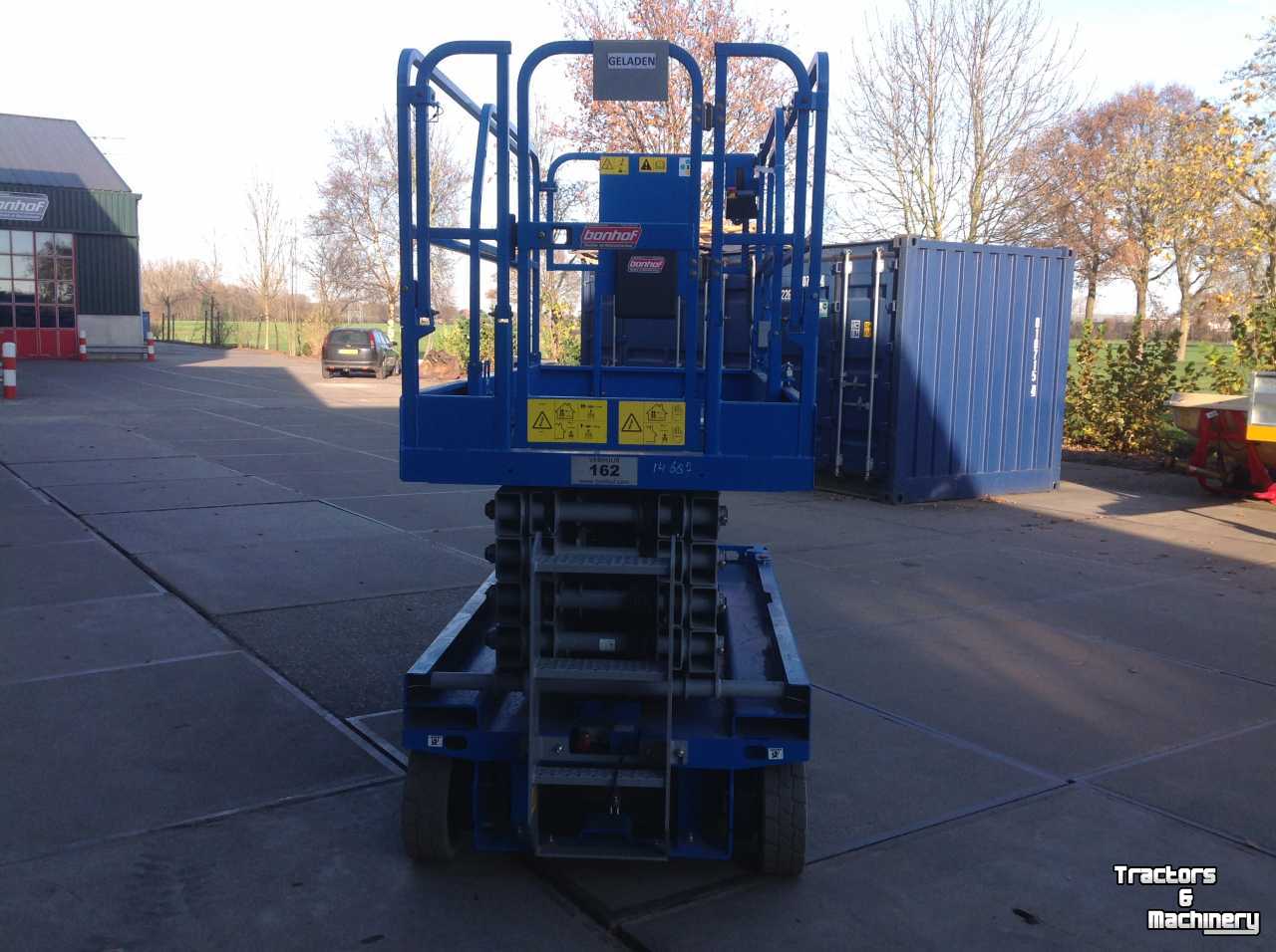 Articulated platforms Genie GS 3246 schaarhoogwerker