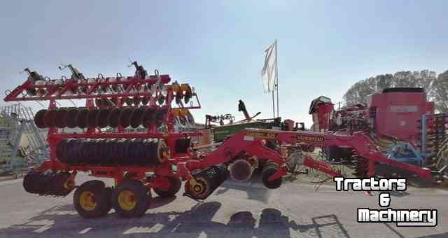 Disc harrow Vaderstad Carrier CR 820