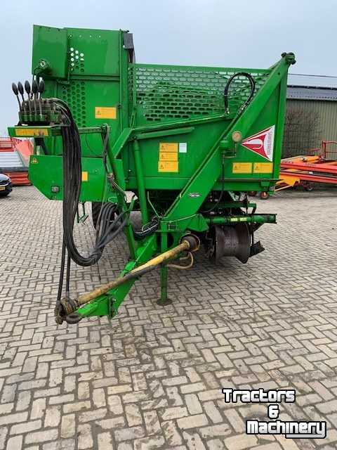 Potato harvester Wuhlmaus 1611 aardappelrooier potato harvester kartoffelroder