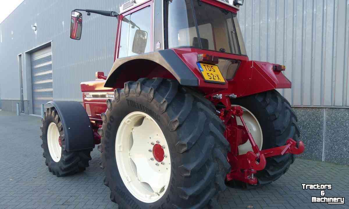 Tractors International 1455 Tractor