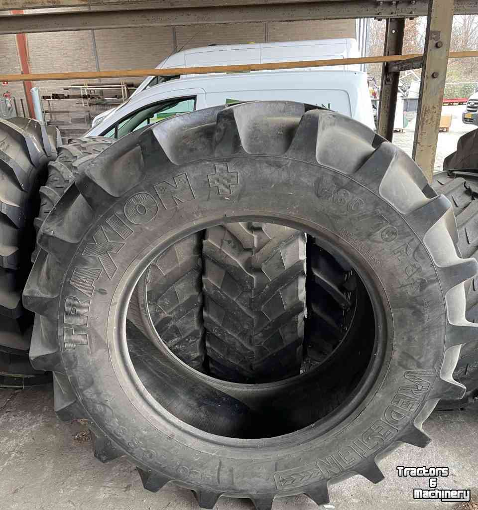 Wheels, Tyres, Rims & Dual spacers Vredestein 480/70R34 Traxion+