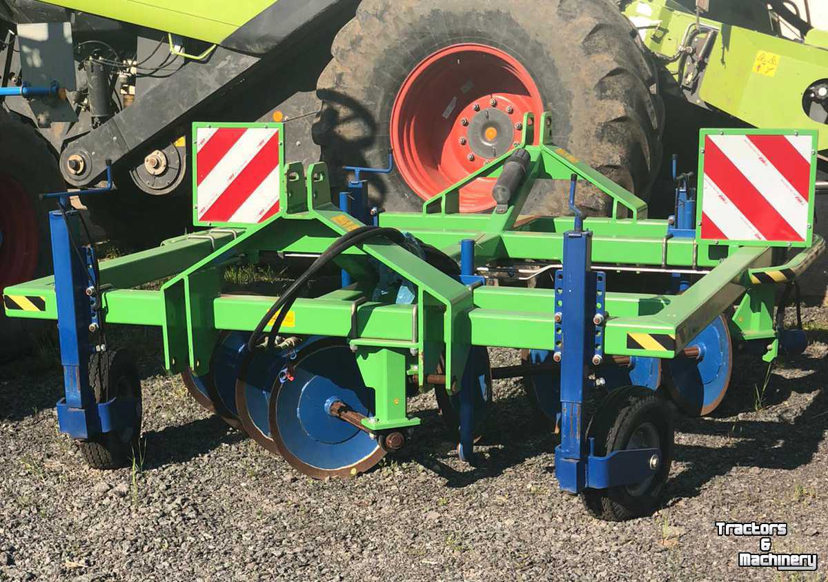 Onion harvester Veenma Tordisc 2250, schijvenrooier