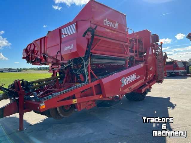 Potato harvester Dewulf Superia RDT1700, wielaandrijving, axiaal,