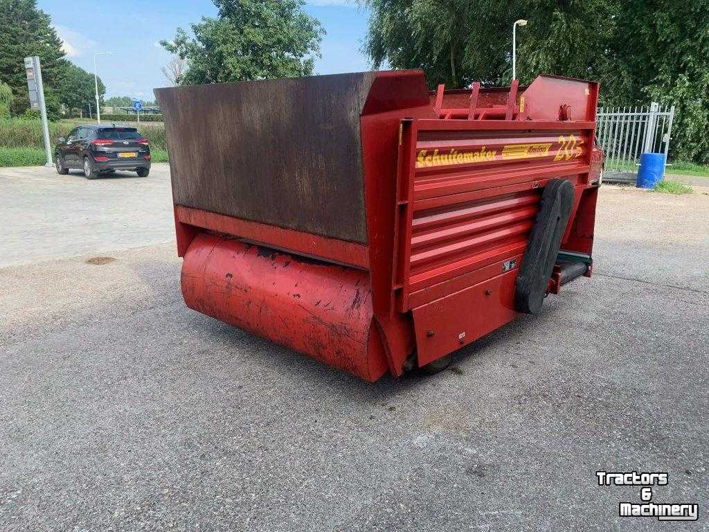 Silage-block distribution wagon Schuitemaker 20S Blokkenwagen Blokkendoseerwagen