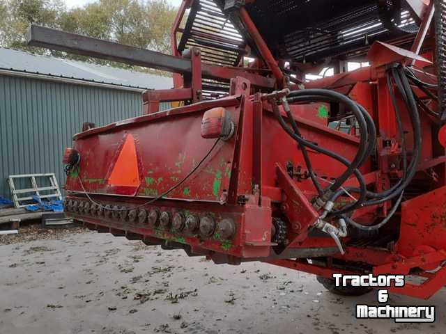 Potato harvester Dewulf RDT 902