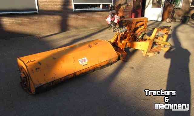 Flail mower Votex Jumbo 190 Zijklepelmaaier