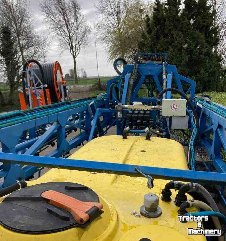 Fieldsprayer pull-type Delvano EAKM