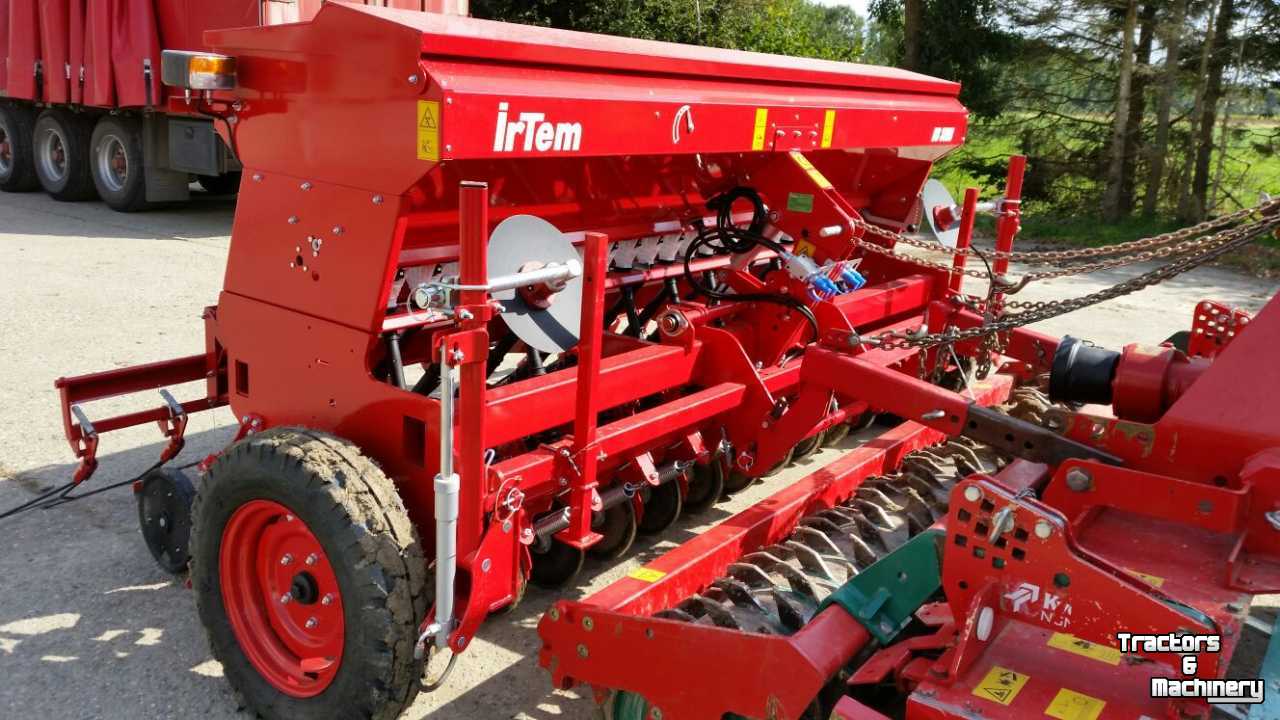 Seed drill  Irtem graanzaaimachine