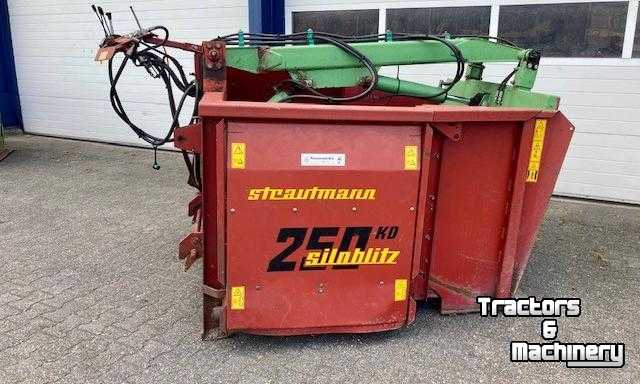 Silage grab-cutter Strautmann Siloblitz 250KD Kuiluithaalbak