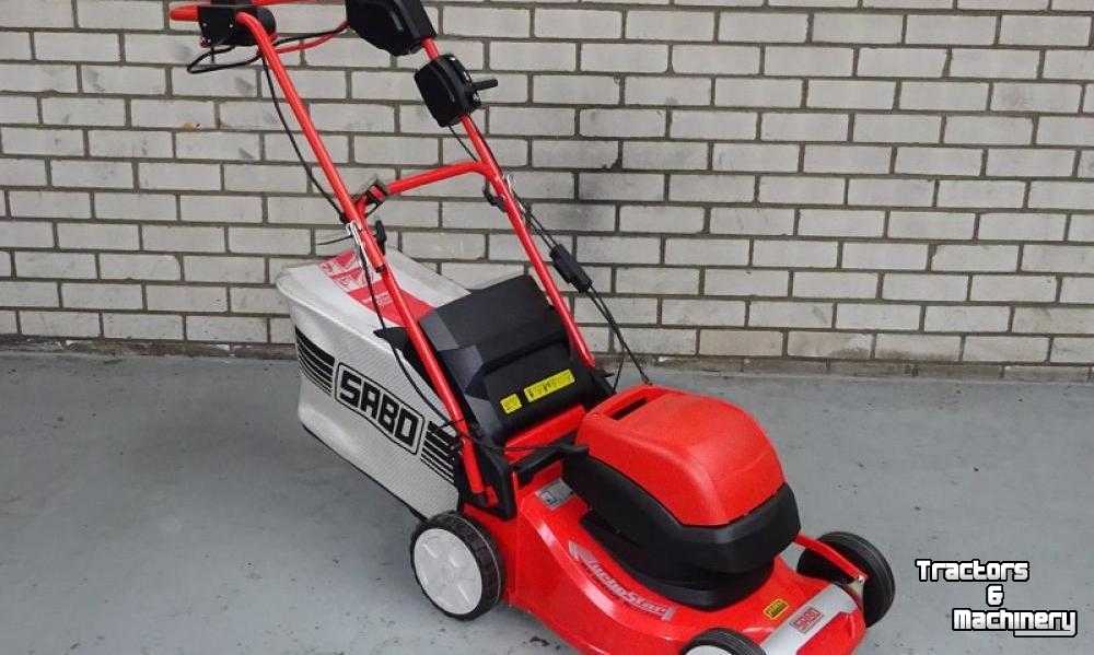 Push-type Lawn mower Sabo 43 EL Vario cirkelmaaier