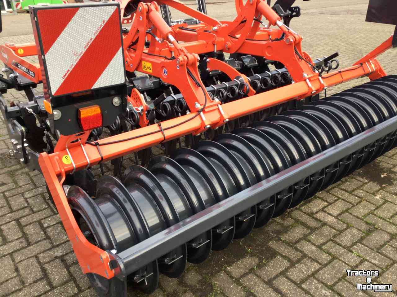 Disc harrow Kuhn Optimer L 300