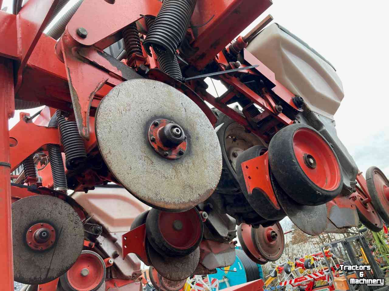 Seed drill Kuhn Planter 2