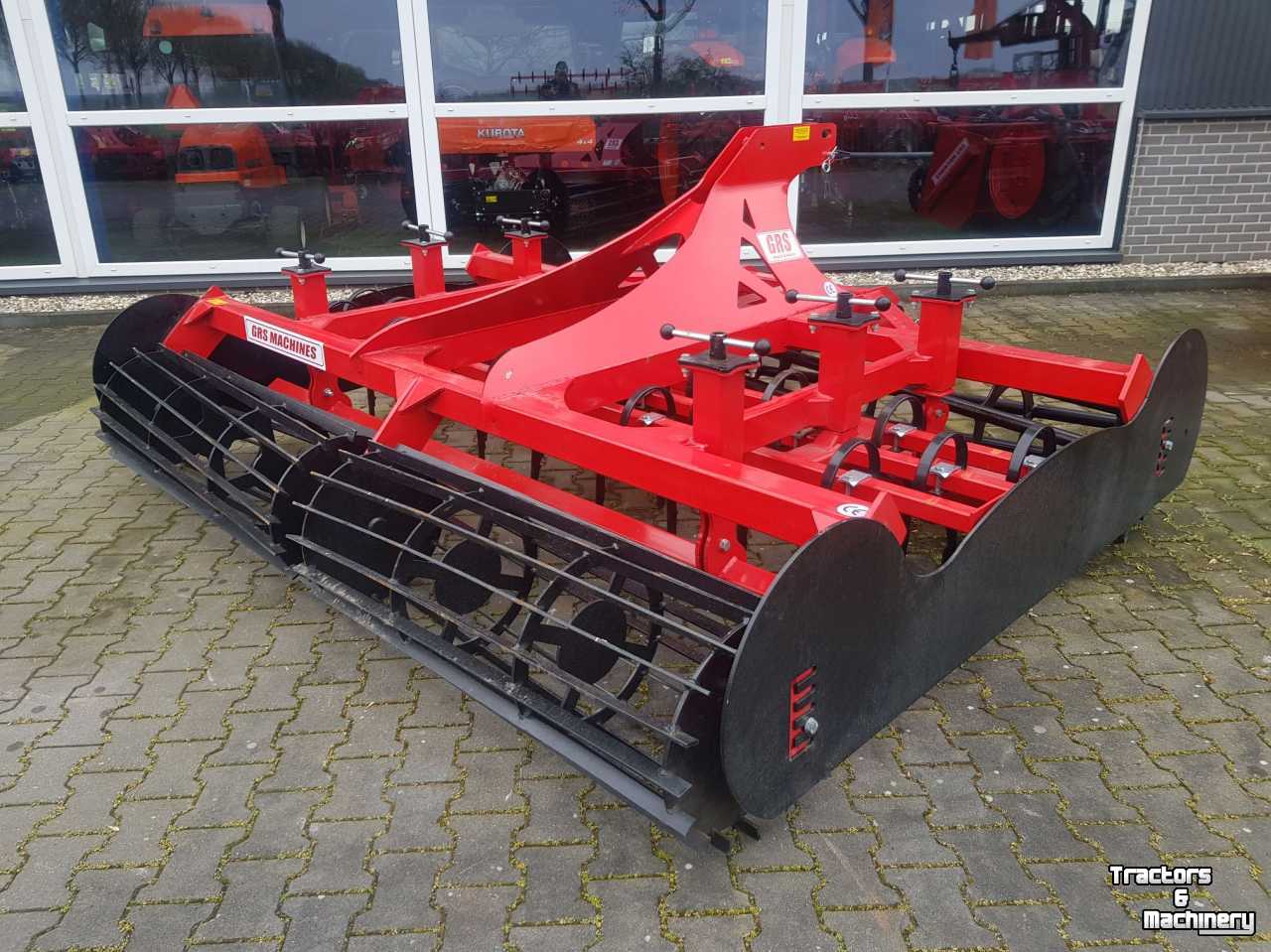 Seedbed combination GRS GRS Vento 3001 front dubbele egalisatie cultivator