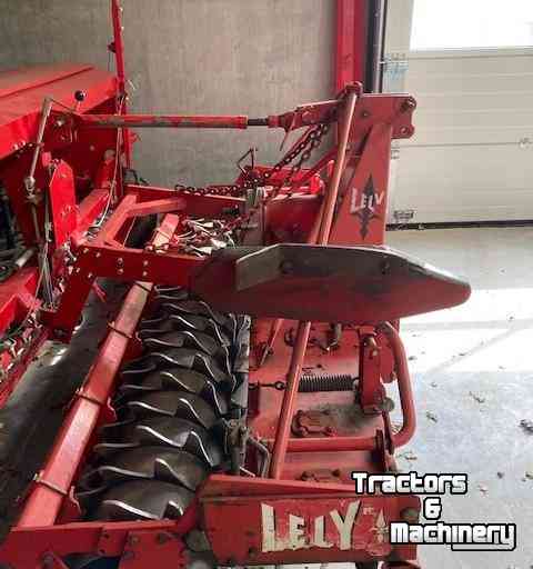 Rotary Harrow Lely 300-20 Kopeg met packerwals