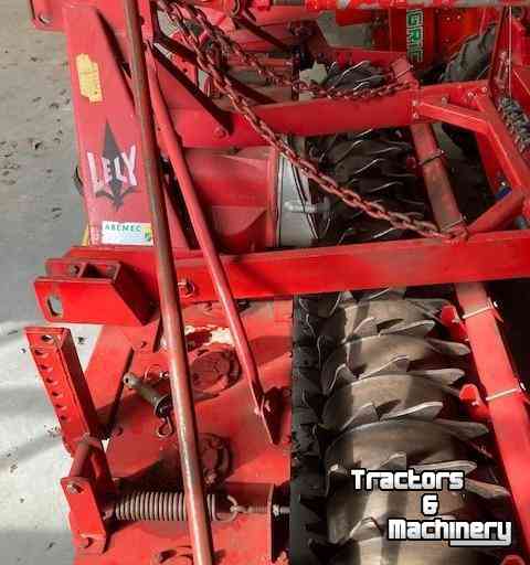 Rotary Harrow Lely 300-20 Kopeg met packerwals