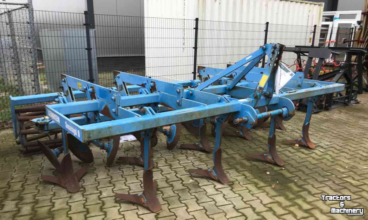 Cultivator Lemken Smaragd 9/400